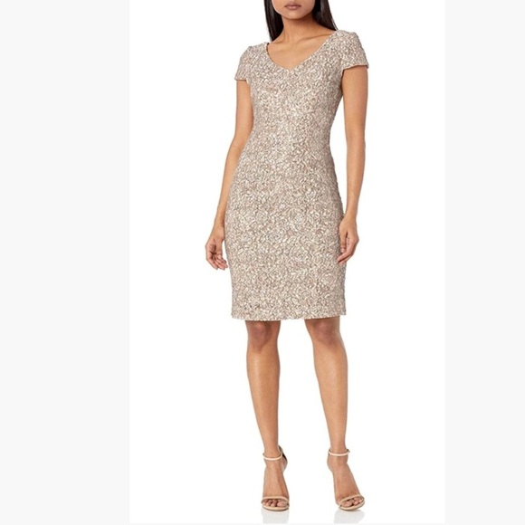 Alex Evenings Champagne Sequin Elegantly Simple Knee Length‎ Dress 12 Petite - Picture 1 of 15